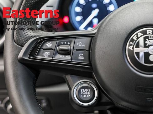 Used 2024 Alfa Romeo Tonale Veloce AWD/4WD image 15
