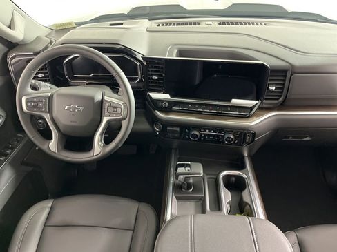 Certified 2025 Chevrolet Silverado 1500 LT Trail Boss w/ Convenience Package II AWD/4WD image 5