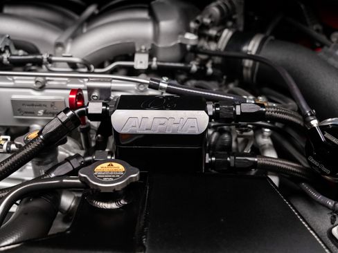Used 2020 Nissan GT-R Premium w/ Premium Interior Package AWD/4WD image 38
