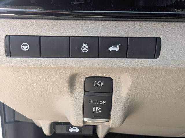 Used 2025 Nissan Murano SL AWD/4WD image 16