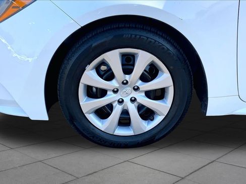 Certified 2023 Toyota Corolla LE FWD image 10