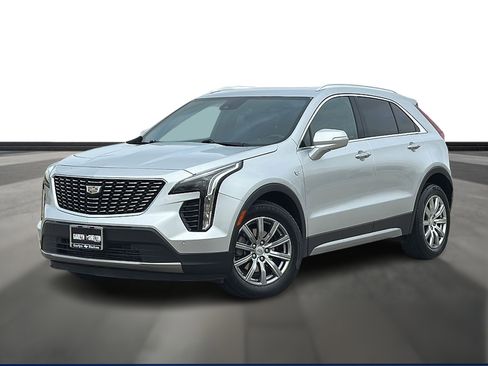Used 2022 Cadillac XT4 Premium Luxury w/ Safety Alert Package image 1