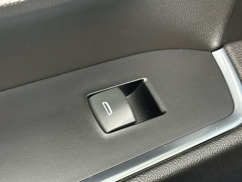 Certified 2022 Chevrolet Silverado 1500 RST w/ Z71 Off-Road Package image 31