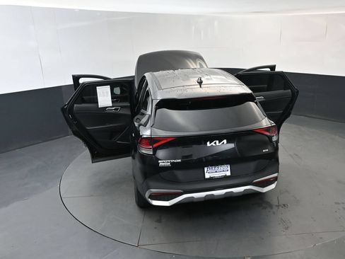 Certified 2025 Kia Sportage LX AWD/4WD image 18