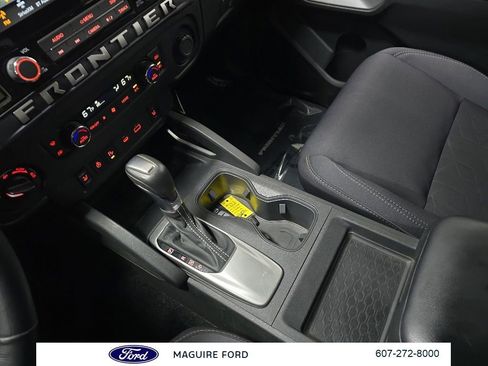 Used 2025 Nissan Frontier SV w/ SV Convenience Package AWD/4WD image 29