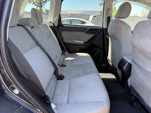 Used 2015 Subaru Forester 2.5i Premium w/ All-Weather Package AWD/4WD image 20