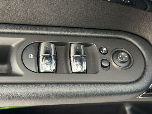 Used 2019 MINI Cooper Countryman S w/ Premium Package FWD image 26
