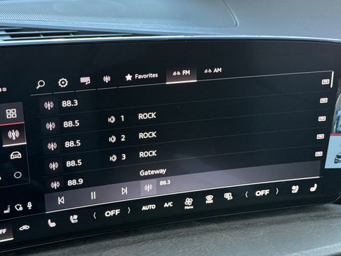 New 2025 Audi Q5 Premium Plus image 15