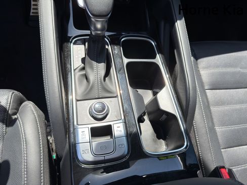 Certified 2023 Kia Telluride SX Prestige AWD/4WD image 20