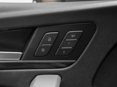 Used 2021 Audi SQ5 Prestige image 31