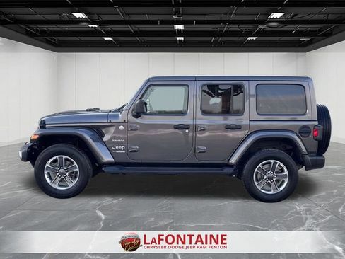 Used 2021 Jeep Wrangler Unlimited Sahara w/ Uconnect 4C Nav & Sound Group image 2