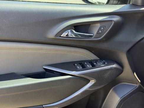 Used 2024 Chevrolet Trax ACTIV w/ Driver Confidence Package image 12