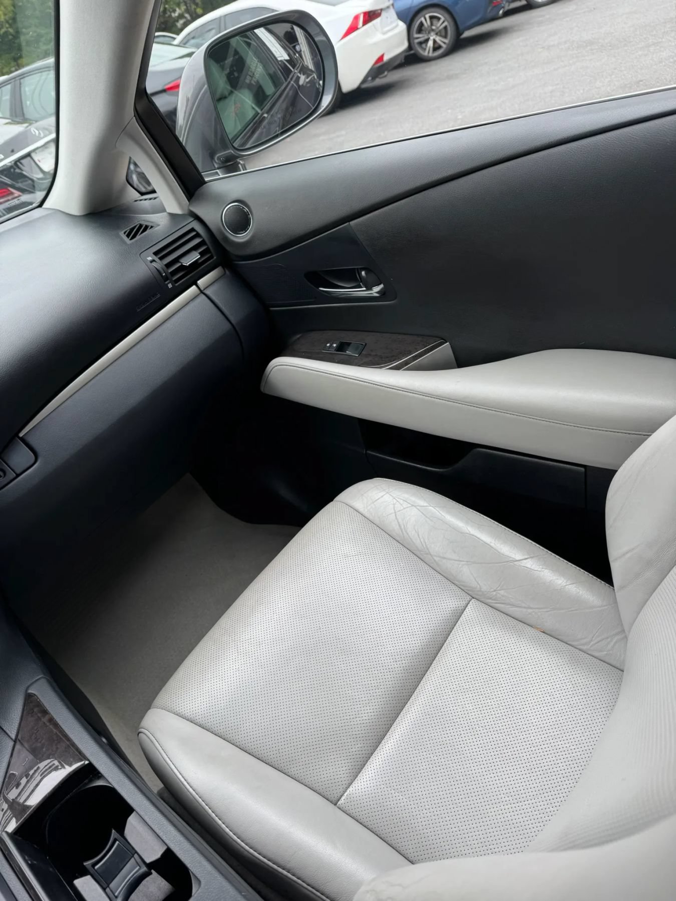 Used 2013 Lexus RX 350 FWD w/ Premium Pkg image 12