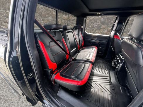 Used 2018 Ford F150 Lariat w/ Equipment Group 502A Luxury image 25