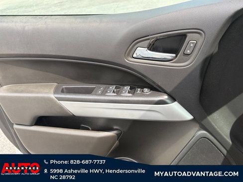 Used 2022 Chevrolet Colorado LT w/ Luxury Package AWD/4WD image 20