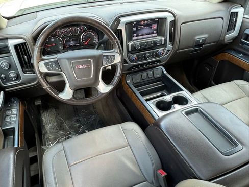 Used 2015 GMC Sierra 1500 SLT w/ SLT Crew Cab Value Package AWD/4WD image 8