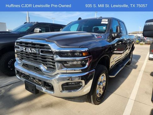 Used 2026 RAM 2500 Big Horn AWD/4WD image 3