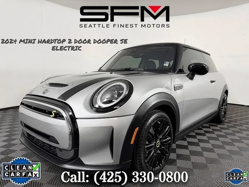 Used 2024 MINI Cooper SE FWD image 1
