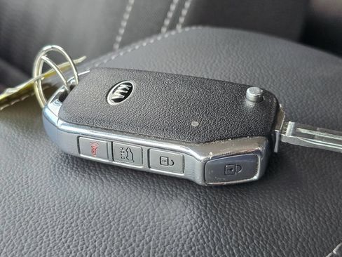 Used 2022 Kia Sportage LX FWD image 32
