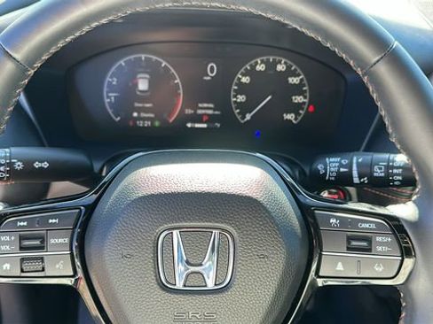Used 2025 Honda HR-V Sport image 10
