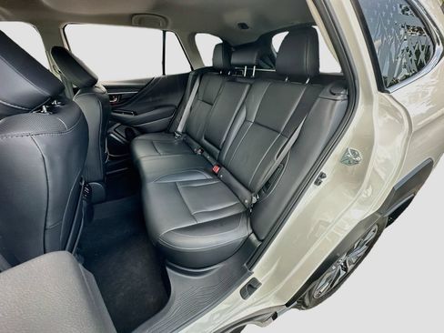 Used 2025 Subaru Outback Touring XT AWD/4WD image 26