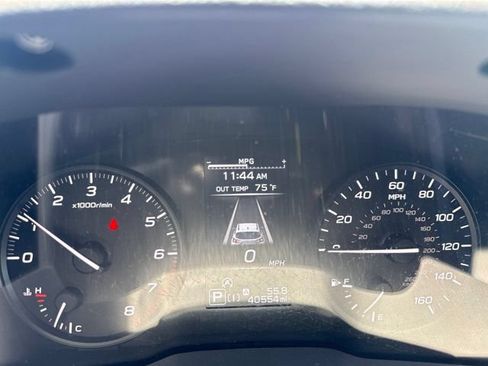 Used 2024 Subaru Crosstrek 2.0i AWD/4WD image 10