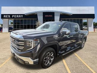 Used 2023 GMC Sierra 1500 SLT AWD/4WD video 1