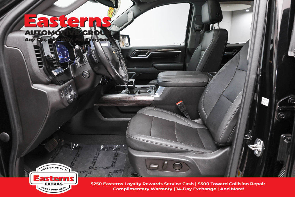 Used 2023 Chevrolet Silverado 1500 LTZ w/ LTZ Convenience Package II AWD/4WD image 15