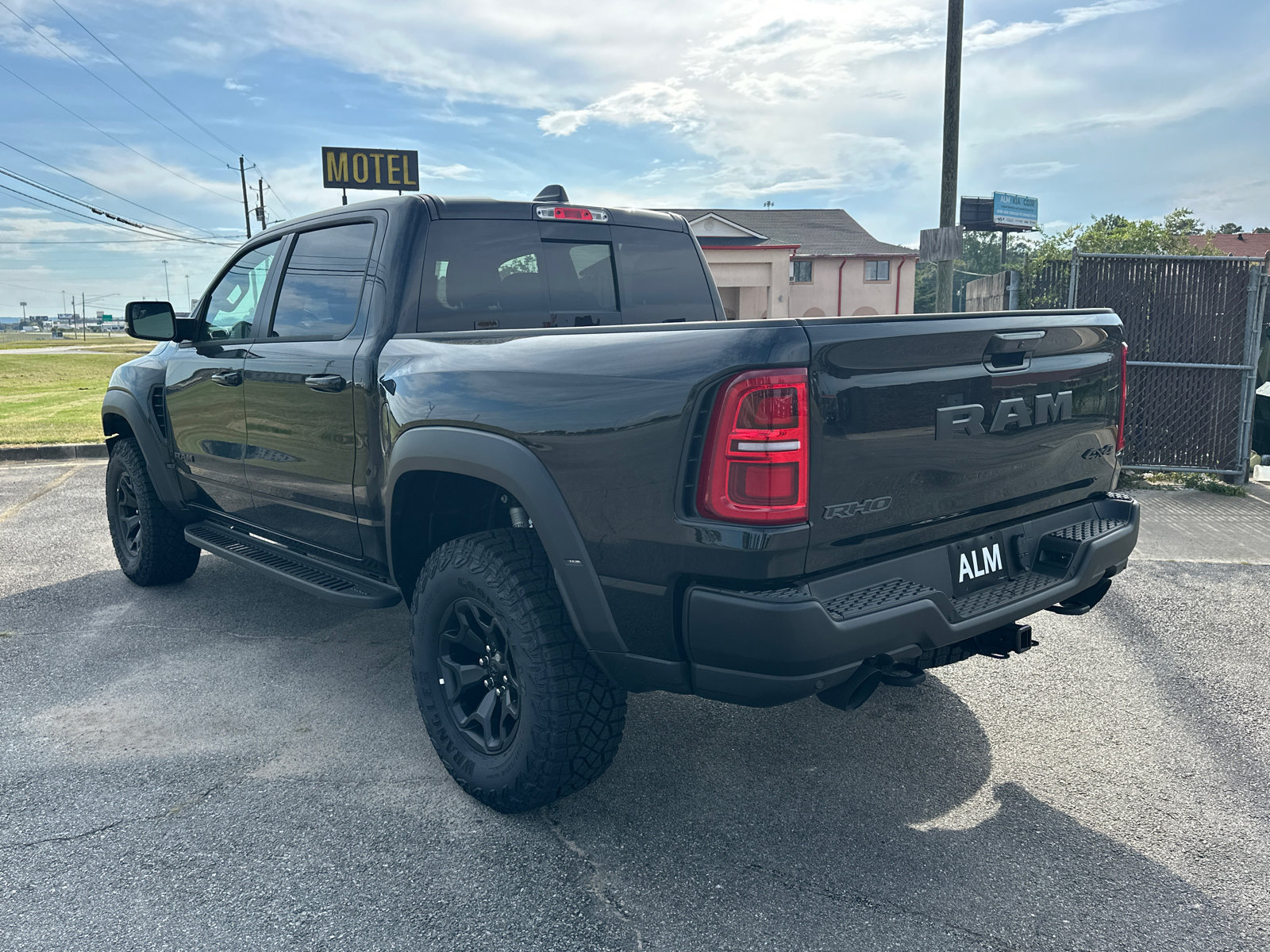 New 2026 RAM 1500 RHO AWD/4WD image 8