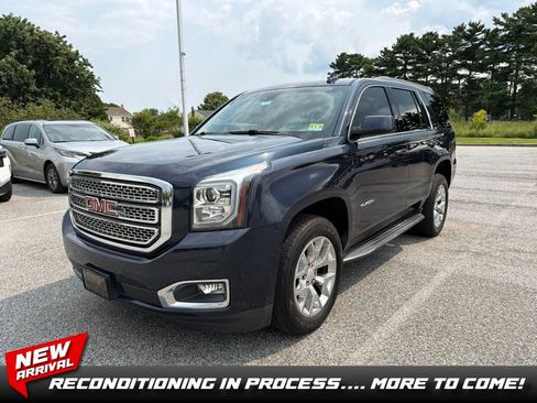 Used 2019 GMC Yukon SLT w/ Open Road Package AWD/4WD image 1
