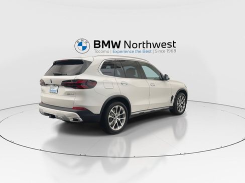 New 2026 BMW X5 xDrive40i AWD/4WD image 3