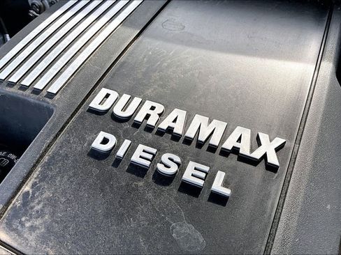 Certified 2024 Cadillac Escalade Sport Platinum w/ LPO, Floor Liner Package image 35