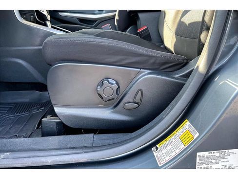 Used 2020 Ford EcoSport SE w/ SE Convenience Package FWD image 28
