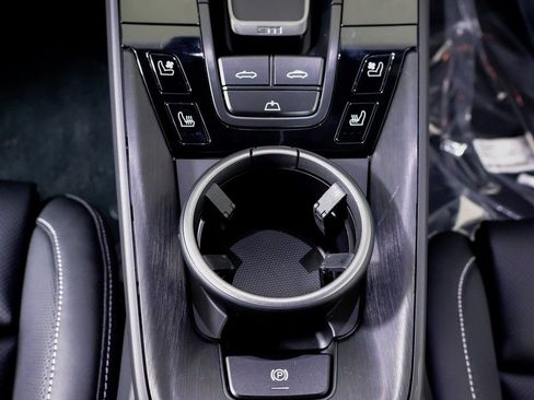 New 2026 Porsche 911 Carrera 4 GTS image 22