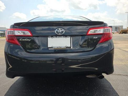 Used 2013 Toyota Camry SE FWD image 5