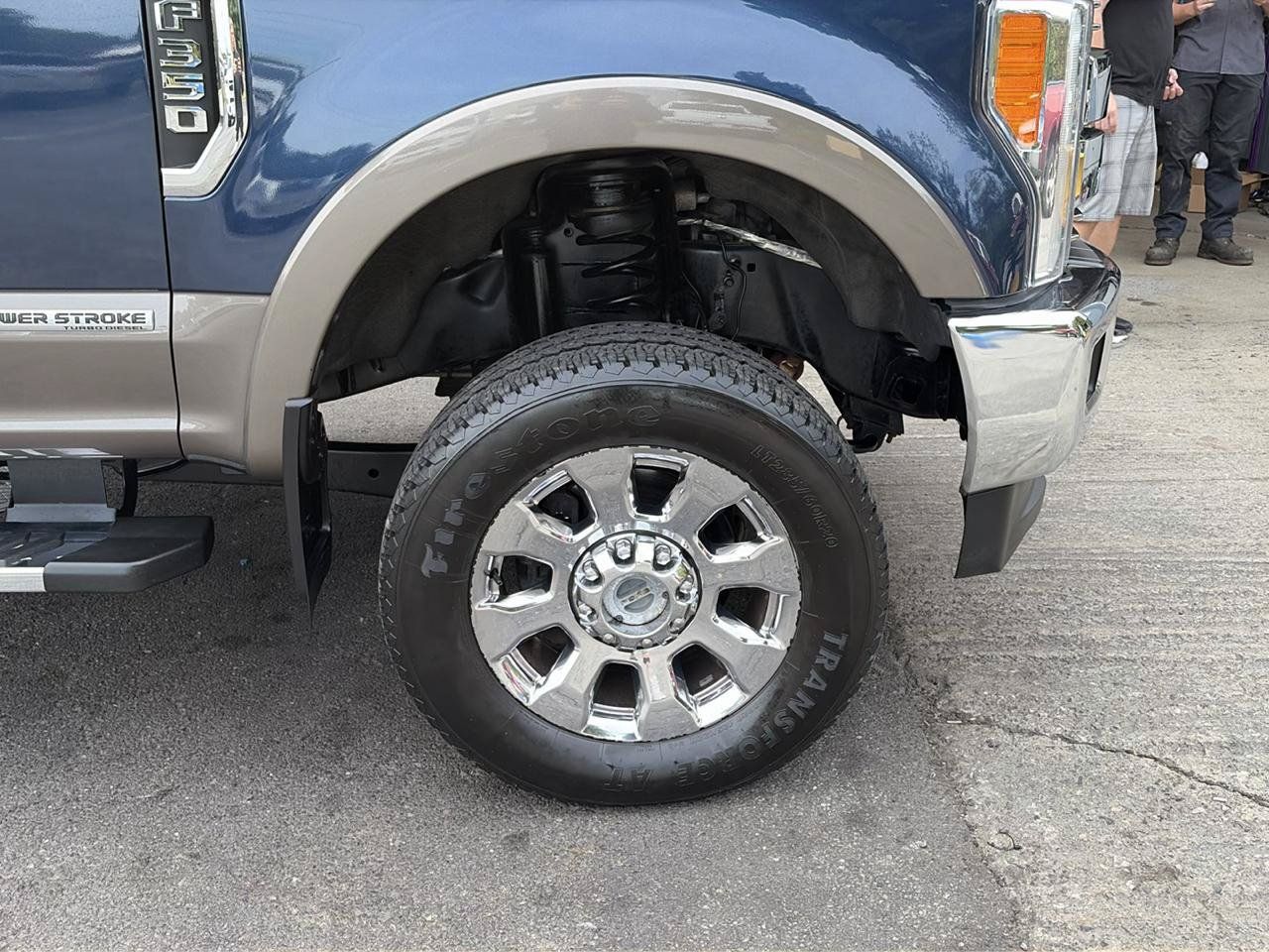 Used 2019 Ford F350 Lariat w/ Lariat Ultimate Package AWD/4WD image 20