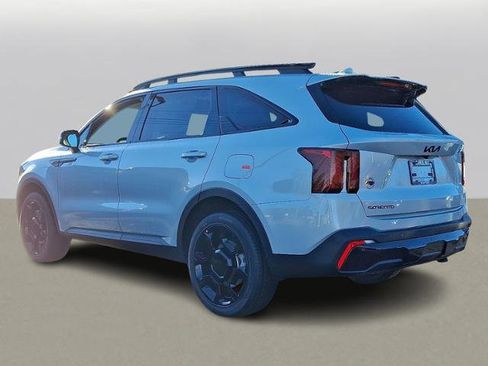 New 2026 Kia Sorento X-Line EX image 3