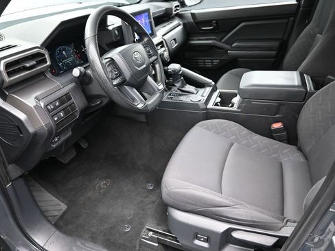 Used 2024 Toyota Tacoma SR5 image 17