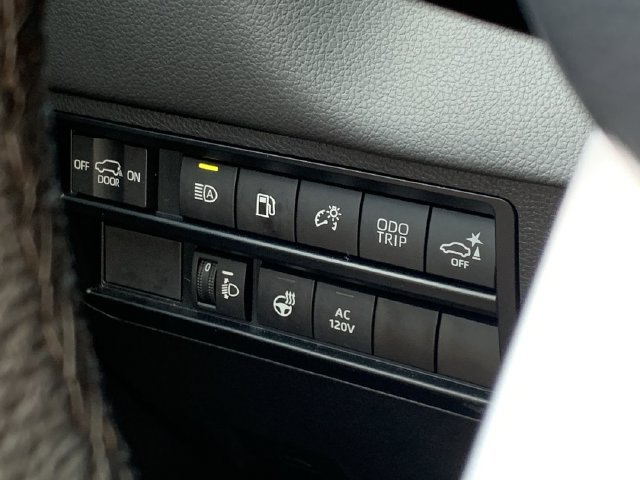 Used 2024 Toyota Sequoia SR5 w/ SR5 Premium Package AWD/4WD image 15