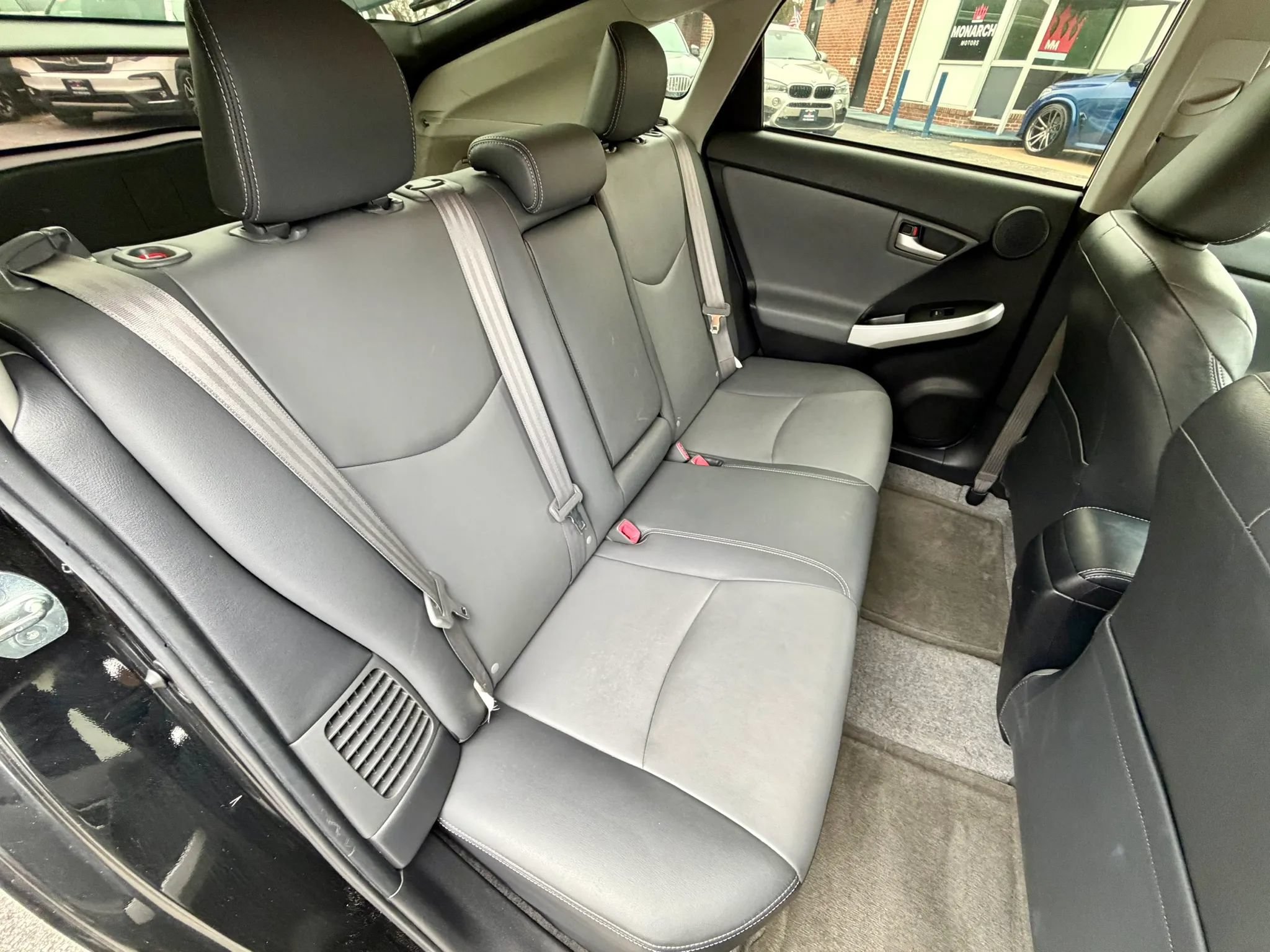 Used 2014 Toyota Prius Four FWD image 10