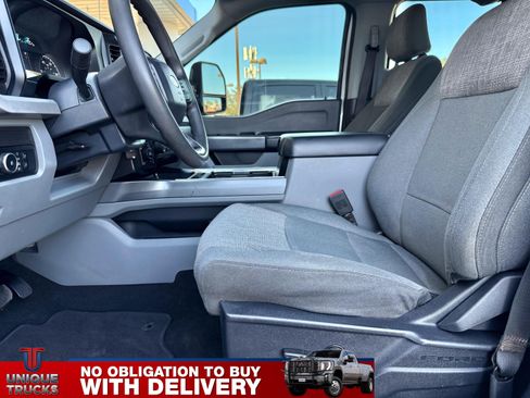 Used 2024 Ford F250 XLT w/ FX4 Off-Road Package image 18