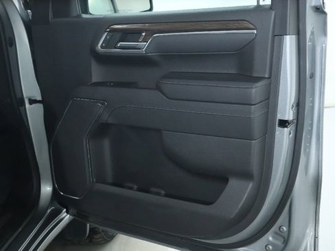 Used 2023 Chevrolet Silverado 1500 LT image 33