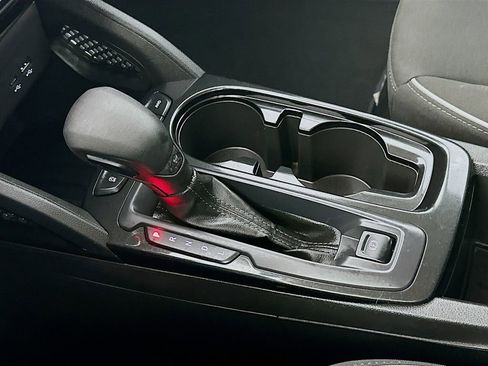 Used 2025 Chevrolet TrailBlazer LT AWD/4WD image 16