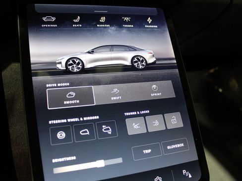 Used 2022 Lucid Air Grand Touring image 35