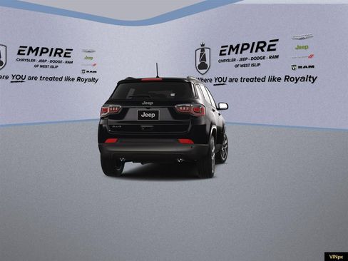 New 2026 Jeep Compass Limited image 12