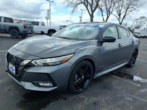 Used 2023 Nissan Sentra SR FWD image 3