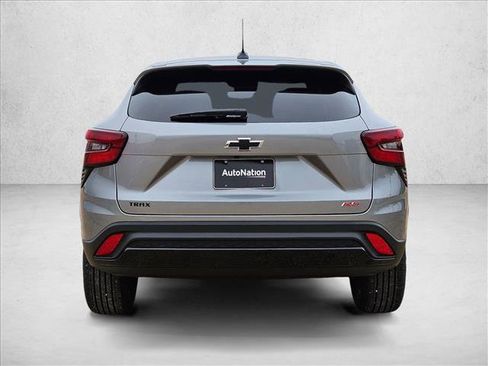 New 2026 Chevrolet Trax RS w/ Sunroof Package FWD image 8