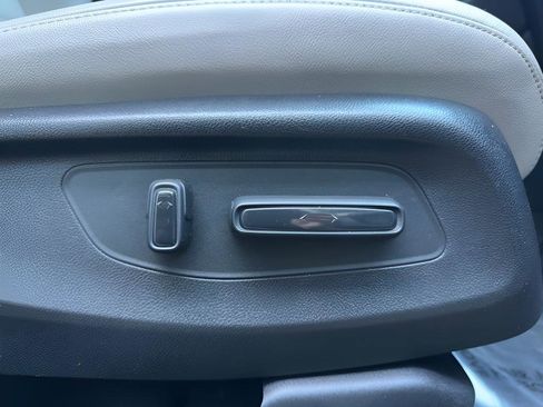 Used 2024 Honda CR-V EX-L image 38