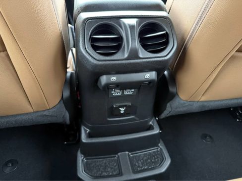 Used 2022 Jeep Wrangler Unlimited Sahara w/ Cold Weather Group image 30