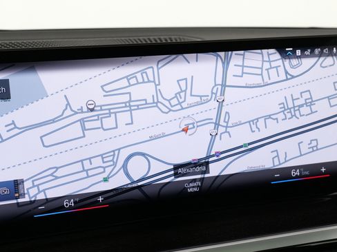 Used 2023 BMW 330i xDrive Sedan w/ Driving Assistance Package image 43